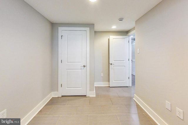 1330 STAPLES ST NE, Washington, DC 20002