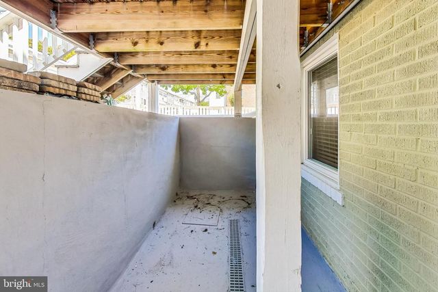 1330 STAPLES ST NE, Washington, DC 20002