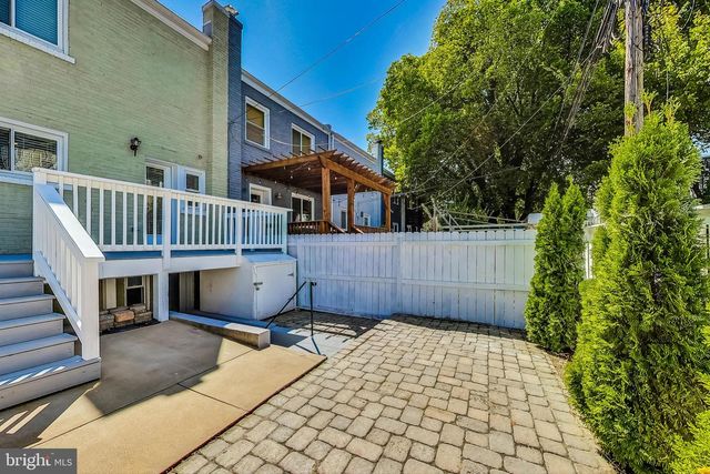 1330 STAPLES ST NE, Washington, DC 20002