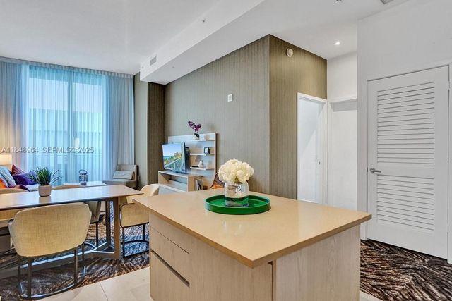 4111 S Ocean Drive 304, Hollywood, FL 33019