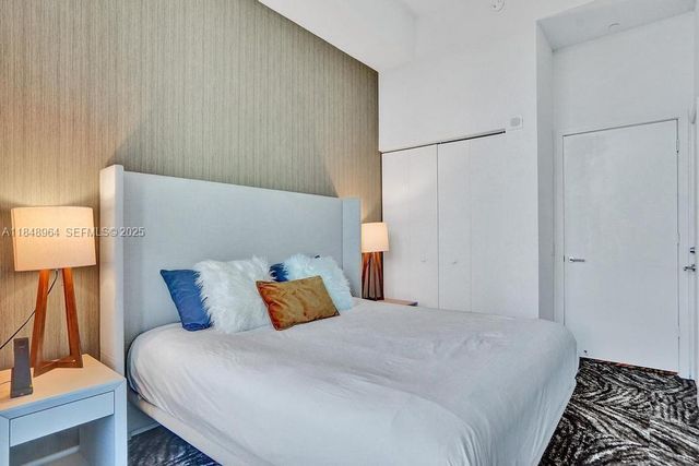4111 S Ocean Drive 304, Hollywood, FL 33019