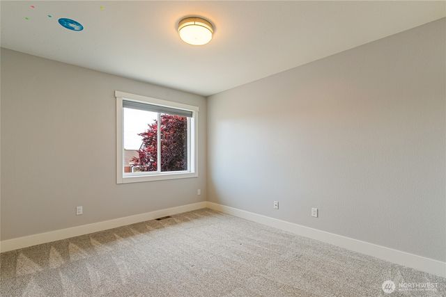 1864 19th Street Court, Lynden, WA 98264