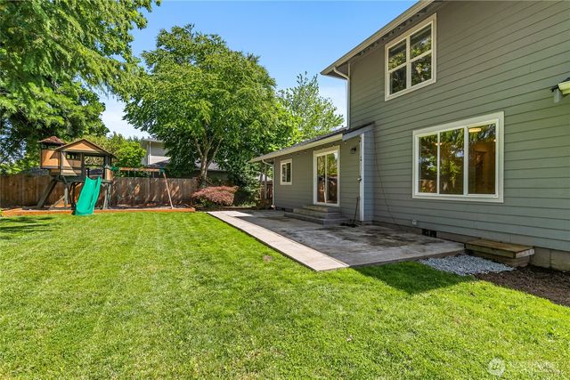 1864 19th Street Court, Lynden, WA 98264