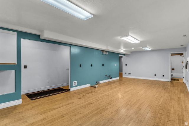 6014 W 5300 S, Hooper, UT 84315