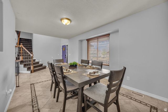 6014 W 5300 S, Hooper, UT 84315