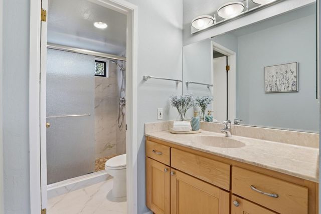 1993 Plymouth Street 11, Mountain View, CA 94043