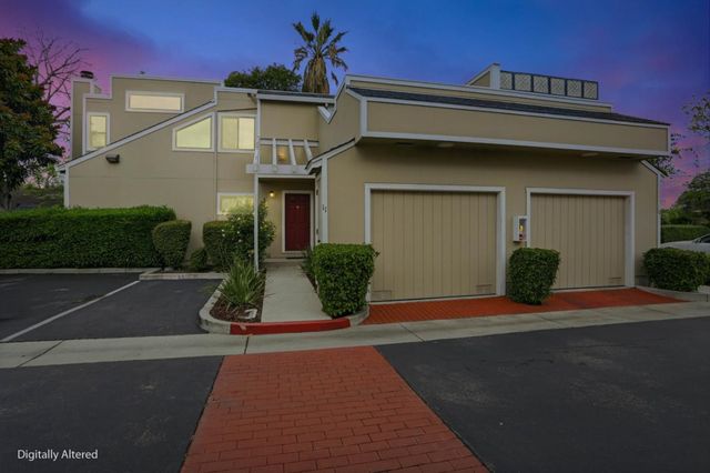 1993 Plymouth Street 11, Mountain View, CA 94043