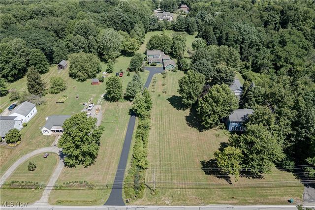 8051 Euclid Chardon Road, Kirtland, OH 44094