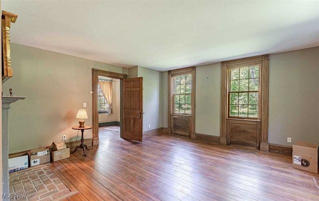 8051 Euclid Chardon Road, Kirtland, OH 44094