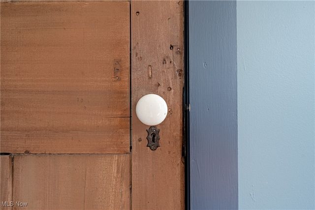 8051 Euclid Chardon Road, Kirtland, OH 44094