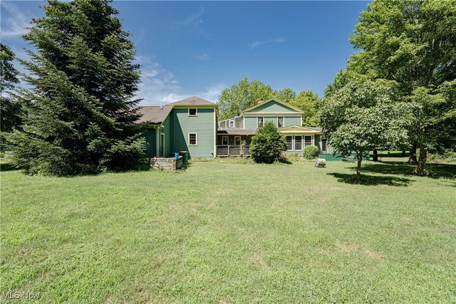 8051 Euclid Chardon Road, Kirtland, OH 44094