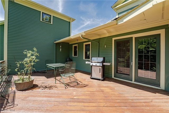 8051 Euclid Chardon Road, Kirtland, OH 44094