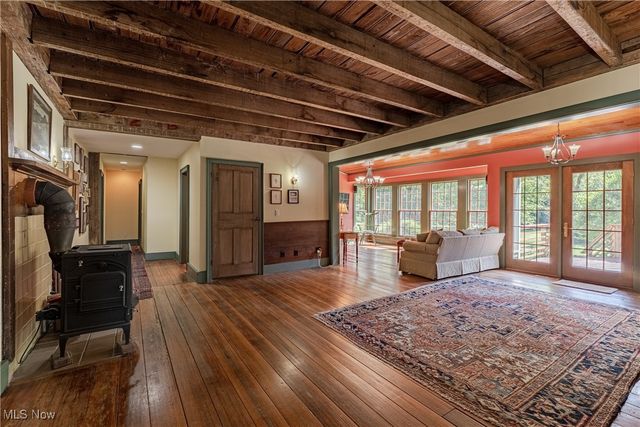 8051 Euclid Chardon Road, Kirtland, OH 44094