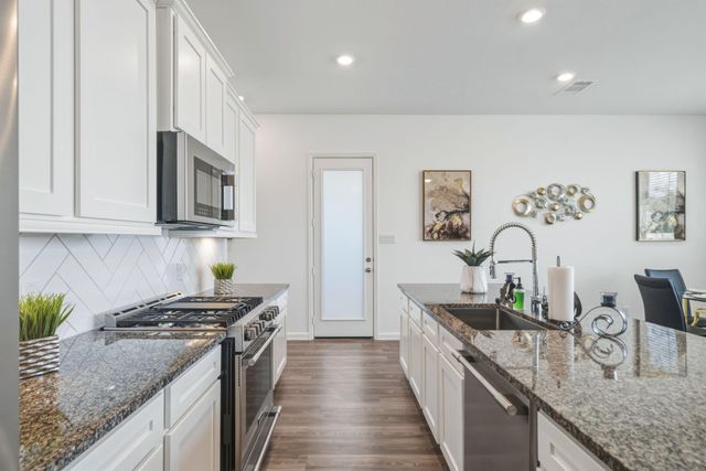 4018 Balboa Drive, Iowa Colony, TX 77583