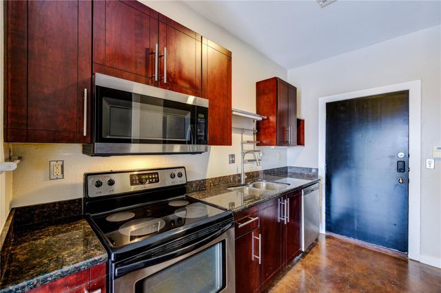 2205 Mckinney Street 510, Houston, TX 77003