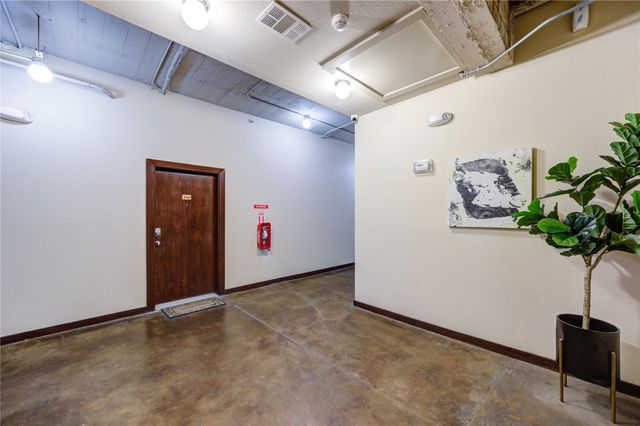 2205 Mckinney Street 510, Houston, TX 77003