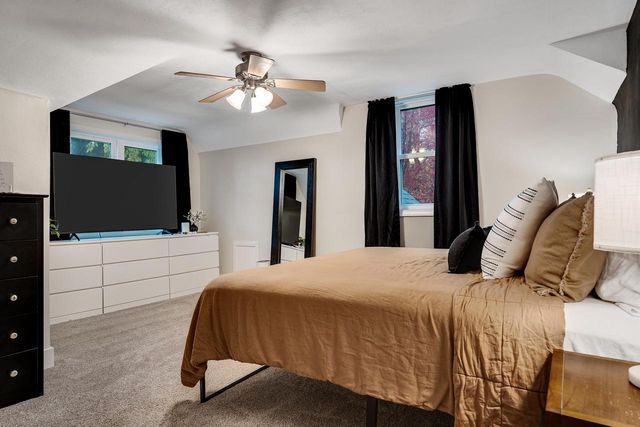 2011 Strong AVENUE, La Crosse, WI 54601