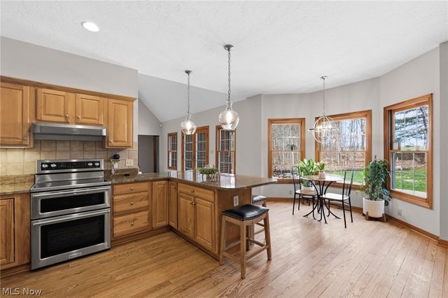 7500 Deerpath Trail, Seville, OH 44273