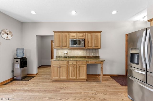 7500 Deerpath Trail, Seville, OH 44273