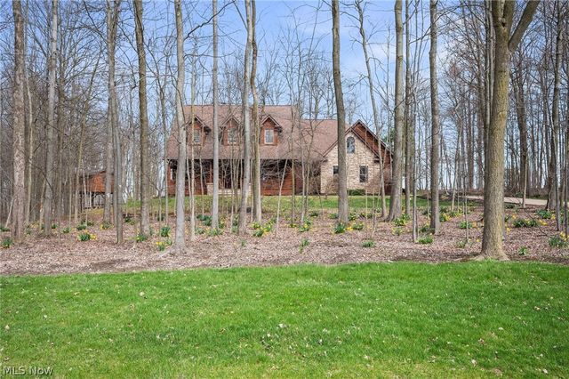 7500 Deerpath Trail, Seville, OH 44273