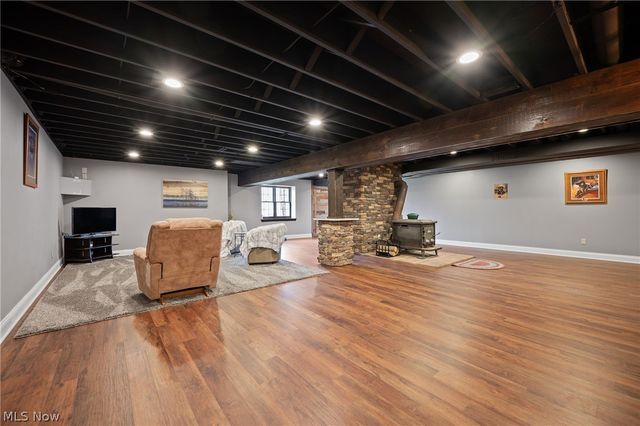 7500 Deerpath Trail, Seville, OH 44273