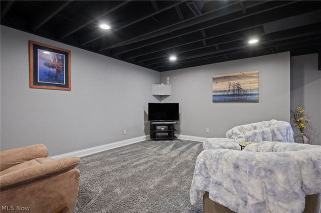 7500 Deerpath Trail, Seville, OH 44273