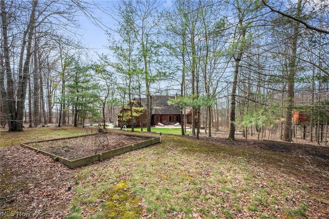 7500 Deerpath Trail, Seville, OH 44273