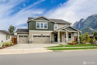 639 SE 12th Place #24, North Bend, WA 98045