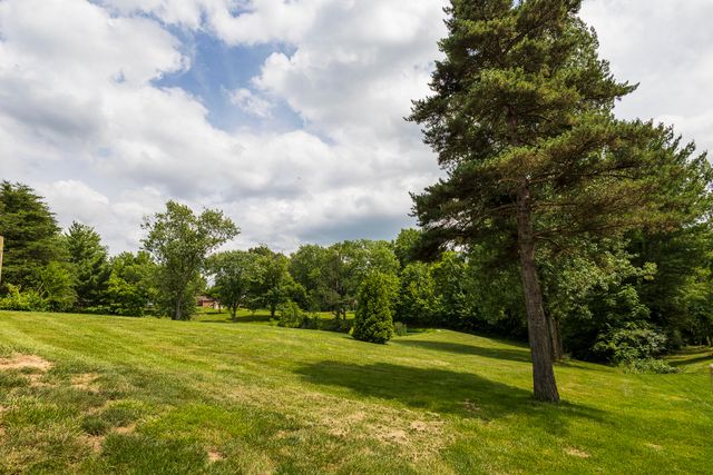 10509 Killarney Drive, Union, KY 41091