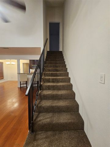 2066 Embassy Way, Carrollton, TX 75006
