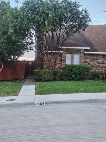 2066 Embassy Way, Carrollton, TX 75006