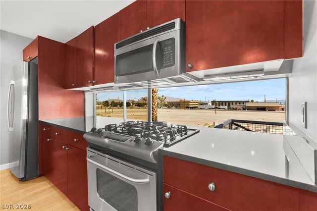 1190 East Carson Avenue, Las Vegas, NV 89101