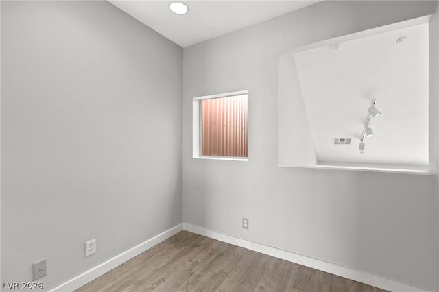 1190 East Carson Avenue, Las Vegas, NV 89101