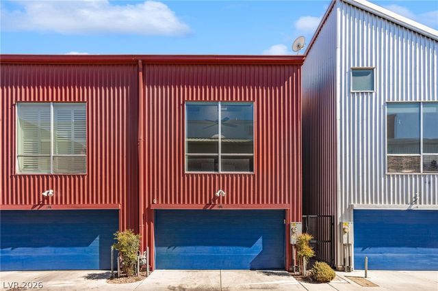 1190 East Carson Avenue, Las Vegas, NV 89101