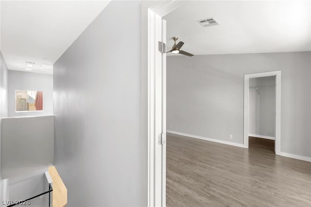 1190 East Carson Avenue, Las Vegas, NV 89101