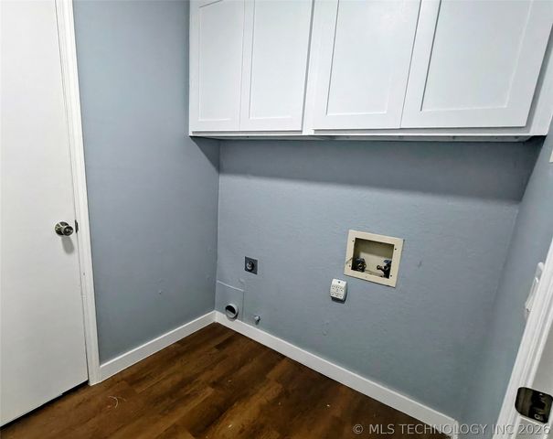 8404 S Toledo Avenue, Tulsa, OK 74137
