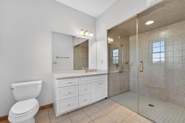 W287N6371 Broadwing COURT, Hartland, WI 53029