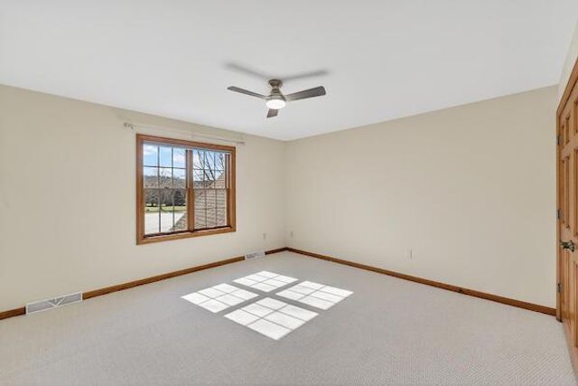 W287N6371 Broadwing COURT, Hartland, WI 53029