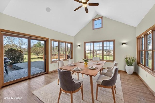 W287N6371 Broadwing COURT, Hartland, WI 53029