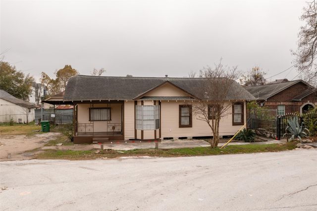 1302 Ryon Street, Houston, TX 77009