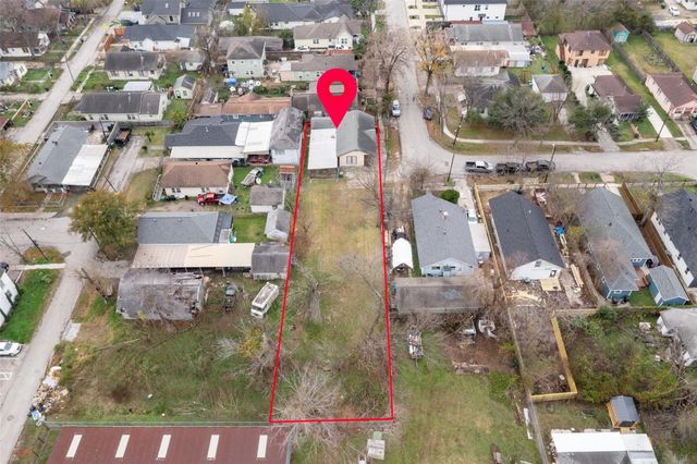 1302 Ryon Street, Houston, TX 77009