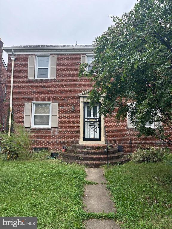 1115 42ND ST NE, Washington, DC 20019