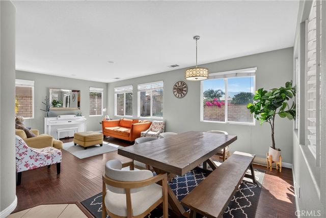 2420 S Vicentia Avenue, Corona, CA 92882