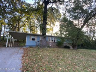 717 Crestview Drive, Rockwood, TN 37854
