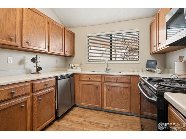326 Wright St 305, Lakewood, CO 80228