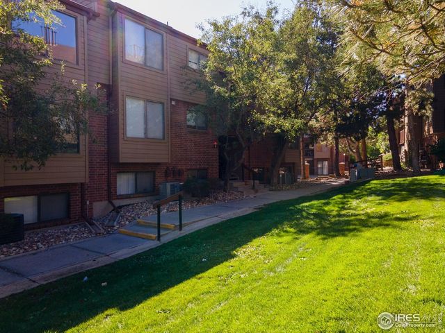 326 Wright St 305, Lakewood, CO 80228