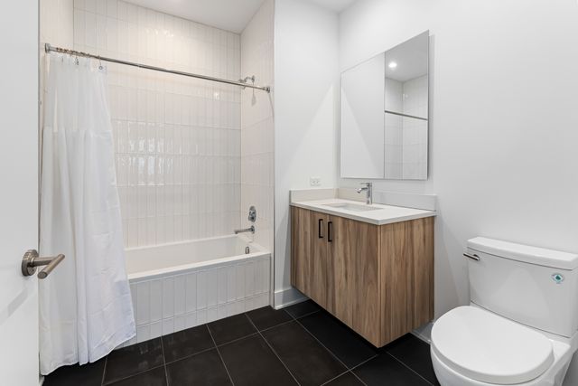 1701 W Webster Avenue 605, Chicago, IL 60614