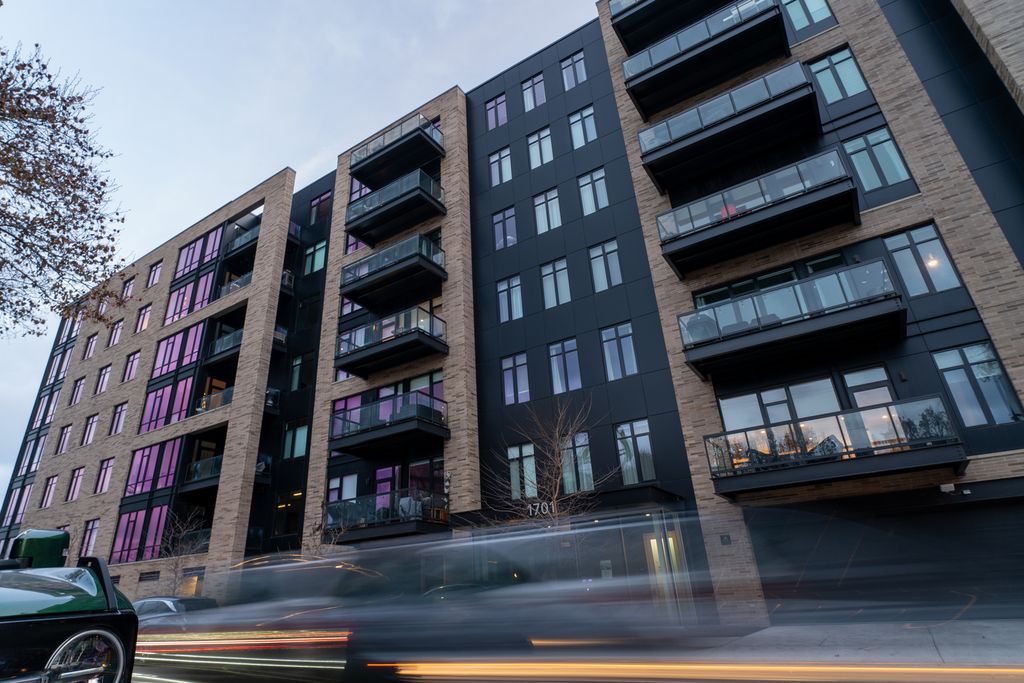 1701 W Webster Avenue 605, Chicago, IL 60614