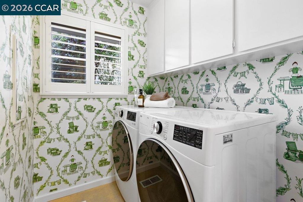 Image 25 of property listing at 1738 Stanley Dollar Dr 4A, Walnut Creek, CA 94595