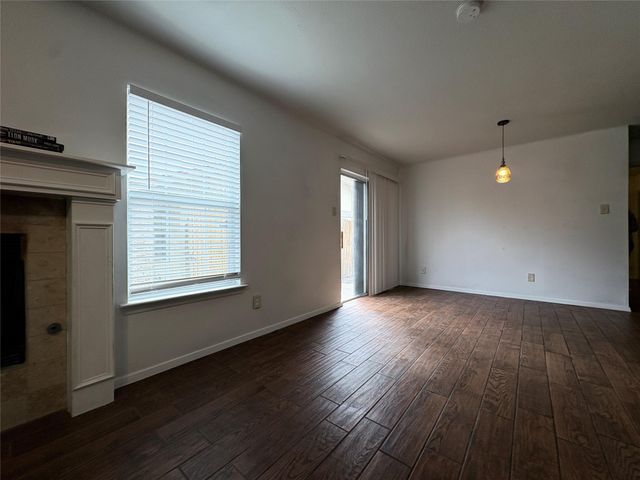 12814 Hymeadow DR A, Austin, TX 78729